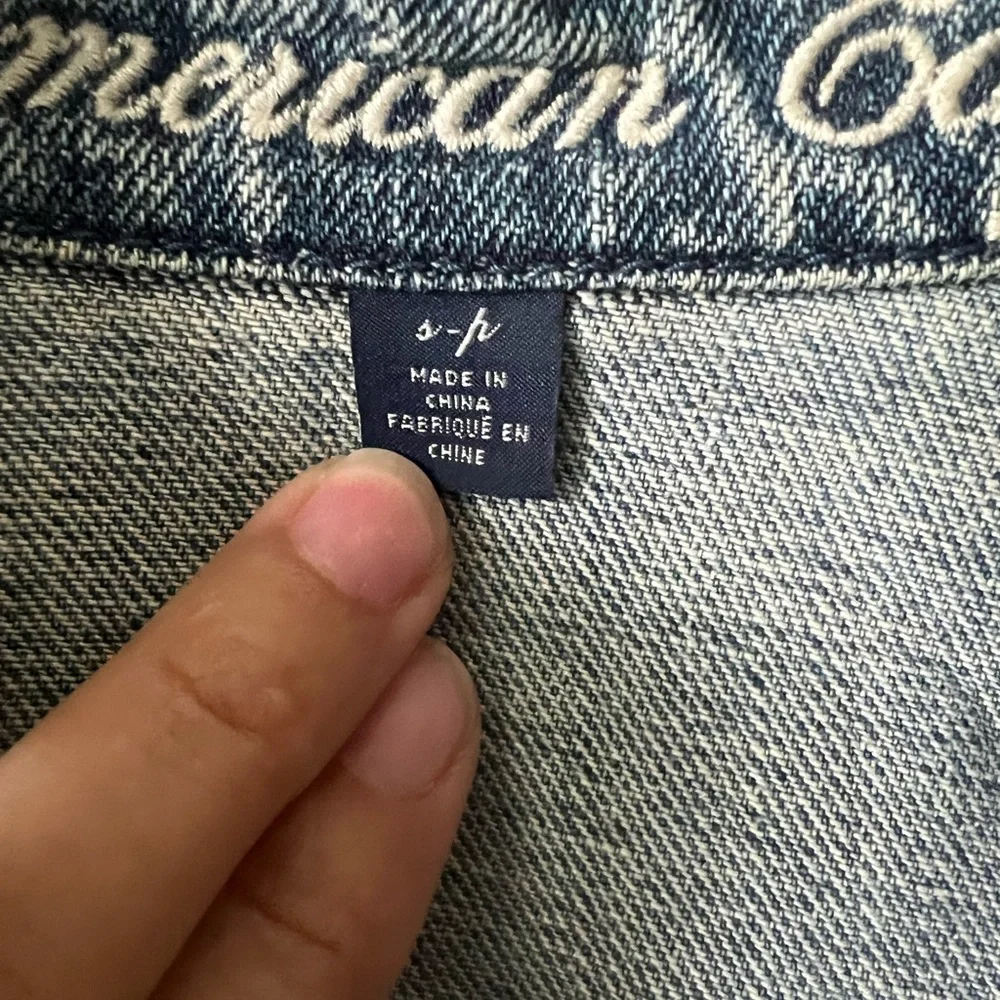 Spring AE Denim Jacket - Picture 3 of 5